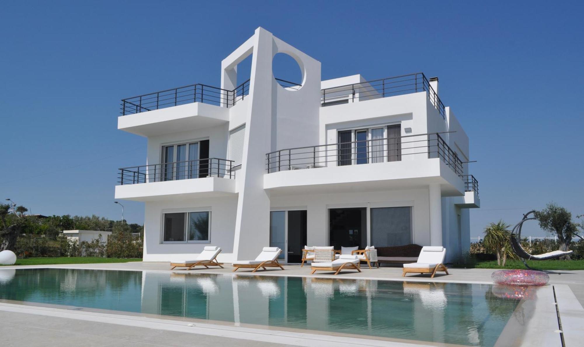 Esmi Durres Villa