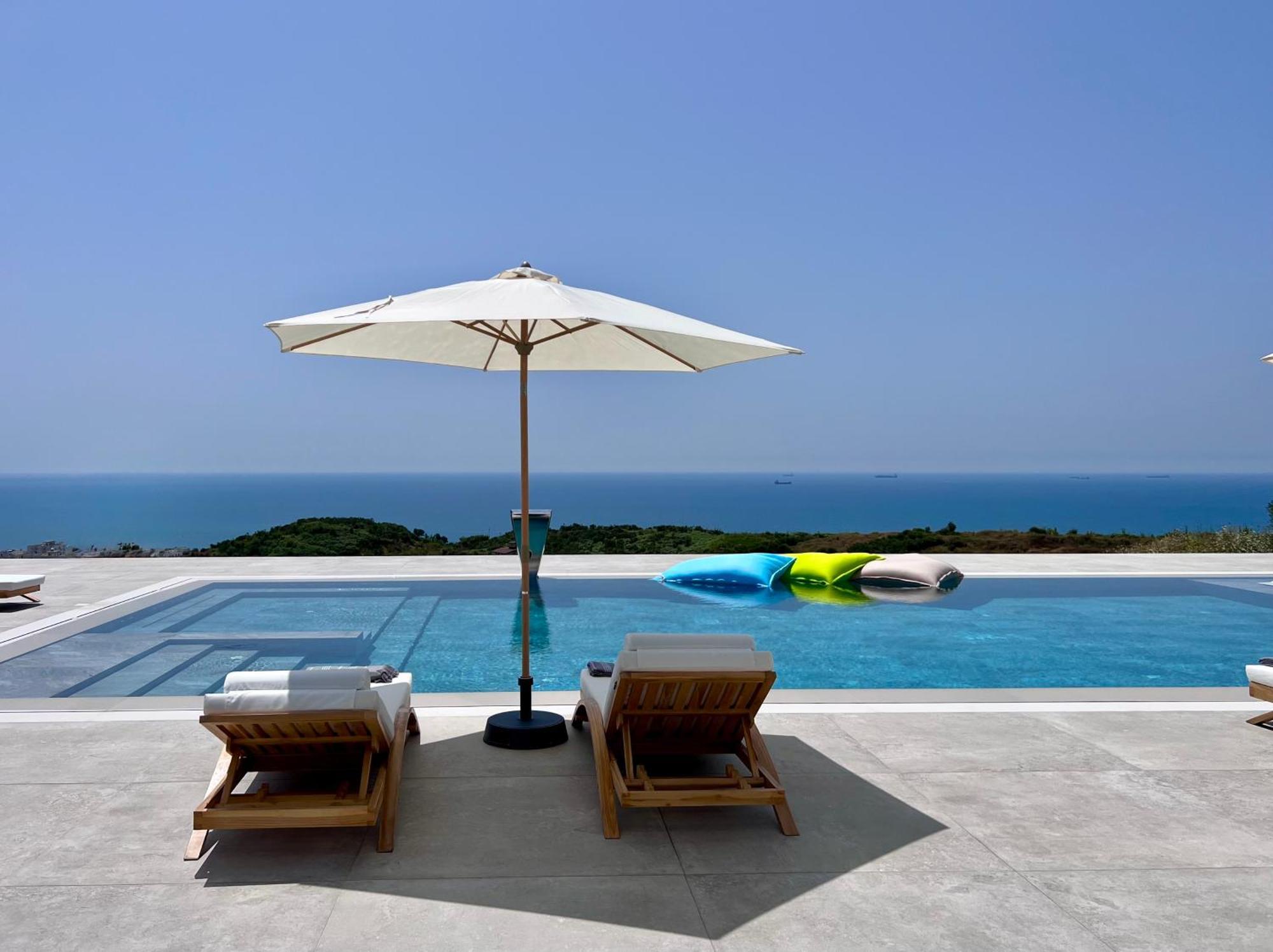 Villa Esmi Durres Kryemedhej
