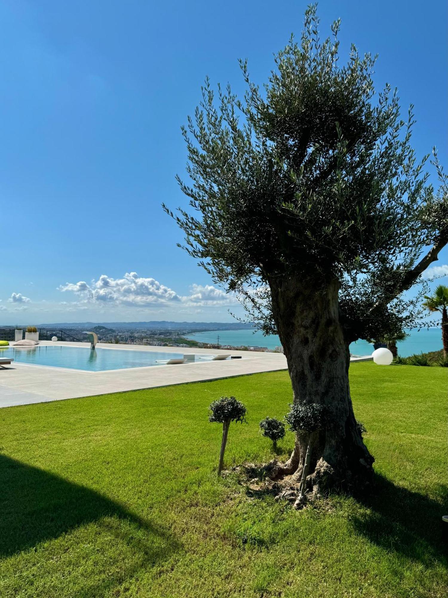 Esmi Durres Villa Kryemedhej