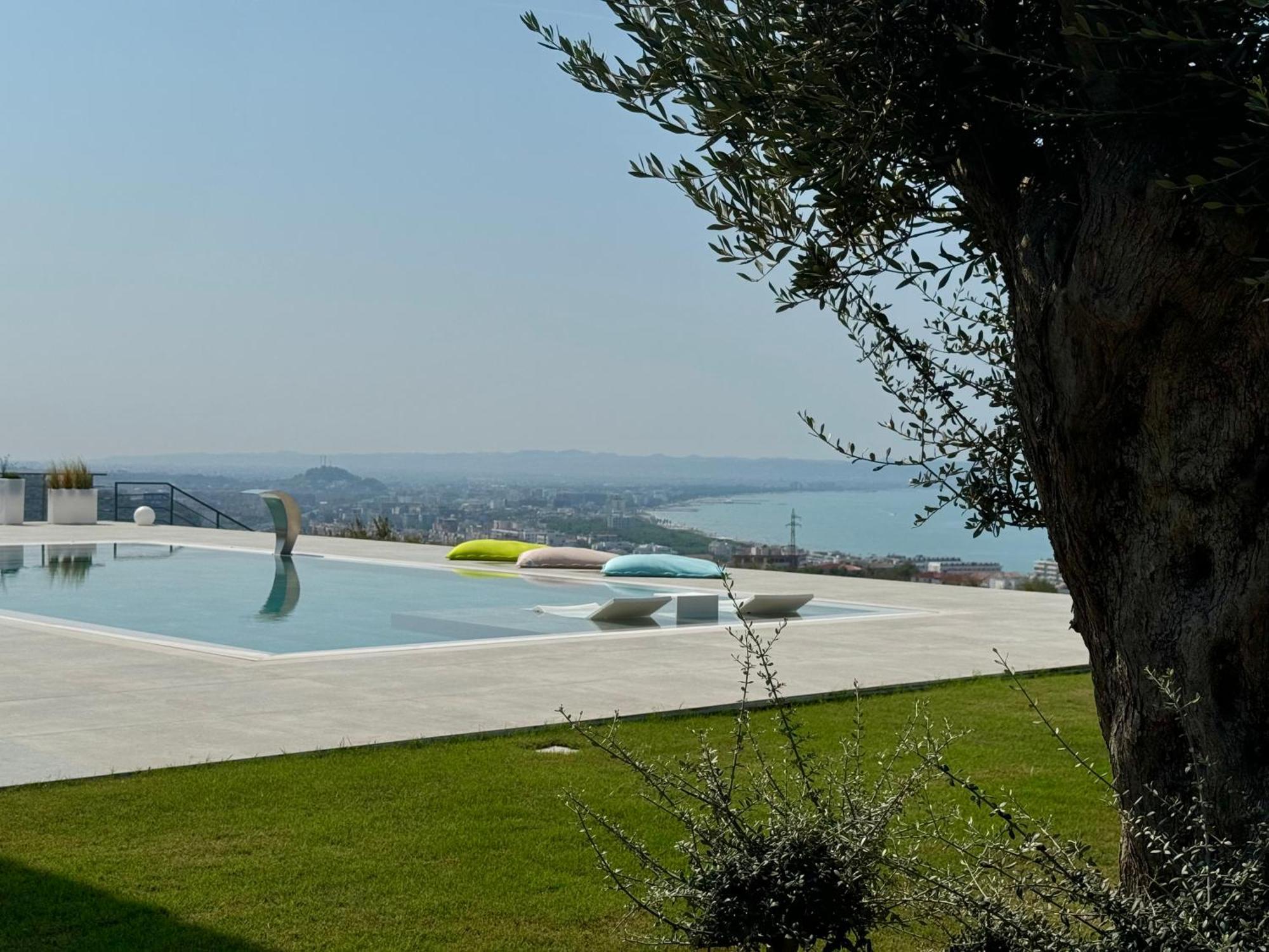Villa Esmi Durres