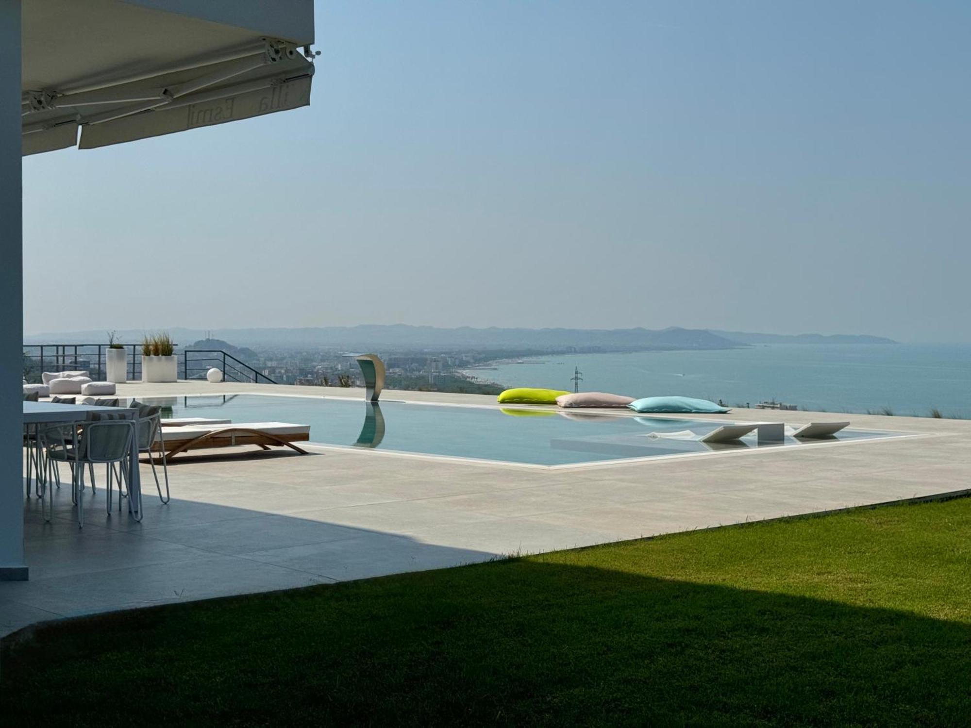 Esmi Durres * Kryemedhej