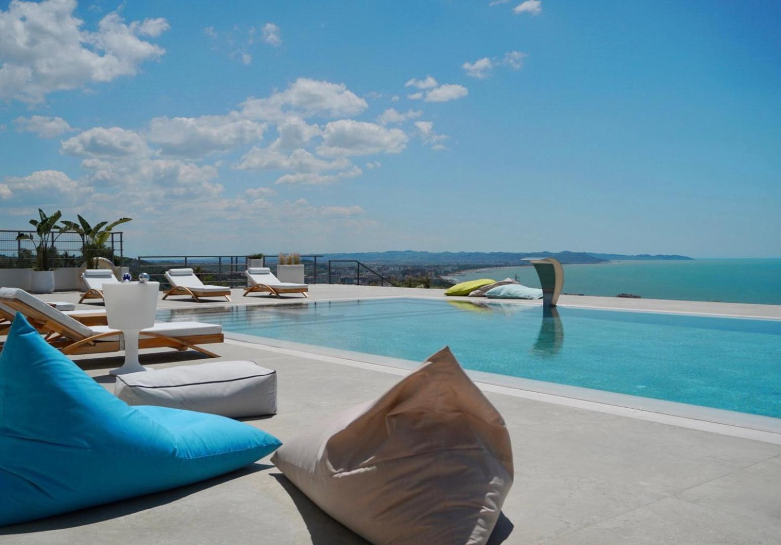 Esmi Durres Villa